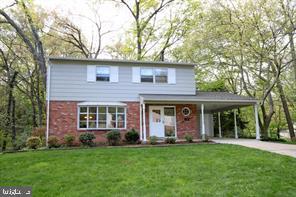 4222 Braeburn Dr in Fairfax, VA - Building Photo