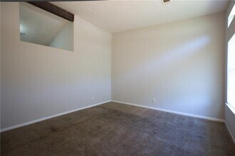 2414 Leslie Brook Dr in Decatur, GA - Building Photo - Building Photo