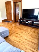 197 S Winooski Ave, Unit 3 in Burlington, VT - Building Photo - Building Photo