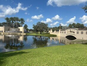 16743 Picardy Way in Delray Beach, FL - Building Photo - Building Photo