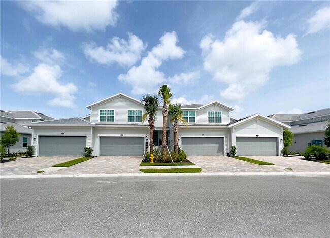 property at 14648 Sycamore Ct