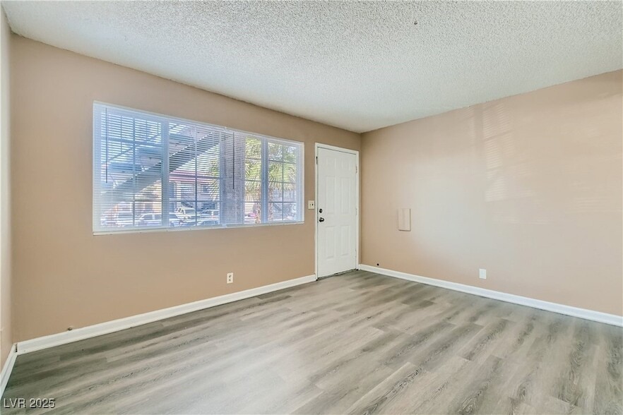 3604 Thomas Ave, Unit 1 in North Las Vegas, NV - Building Photo