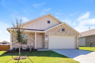 325 Ranchito Pass in Haslet, TX - Building Photo - Building Photo