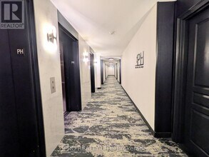 1104-140-PH1140 Simcoe St in Toronto, ON - Building Photo - Building Photo