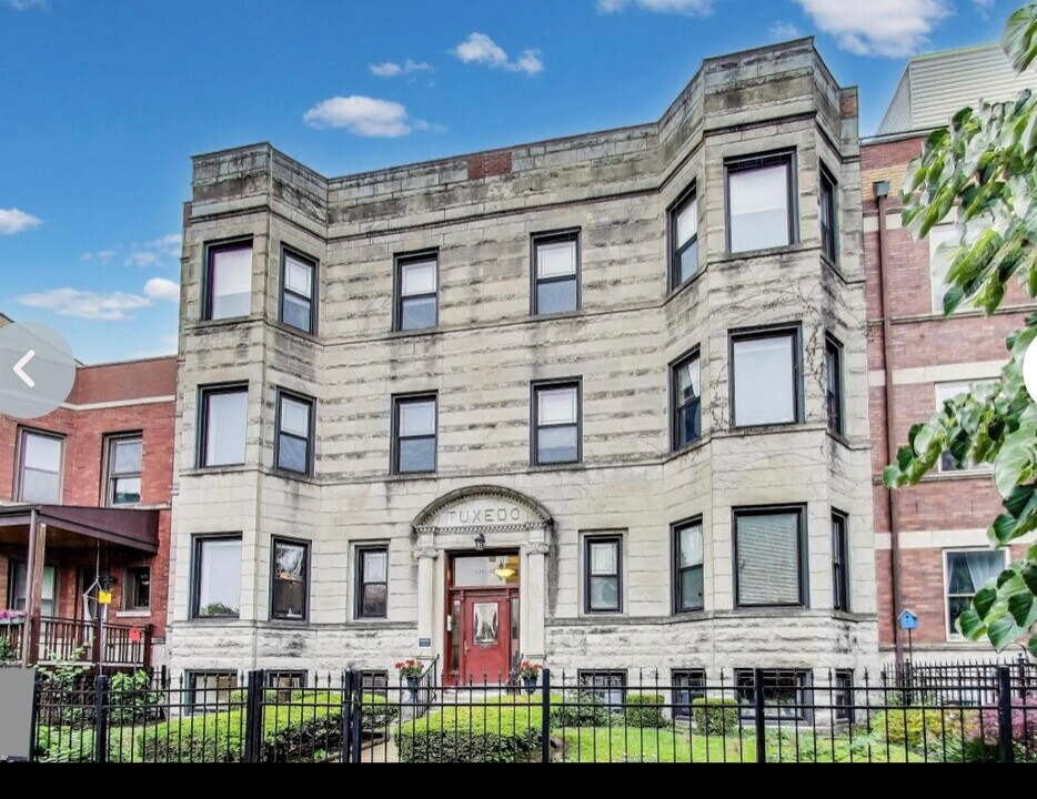 4440 N Dover St in Chicago, IL - Building Photo