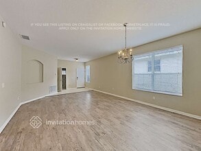 10340 Avelar Ridge Dr in Riverview, FL - Building Photo - Building Photo