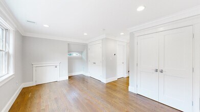 101 Sumner Rd, Unit 2 in Brookline, MA - Building Photo - Building Photo