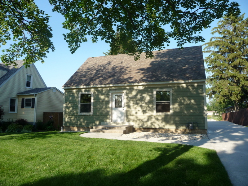 1313 State St in Union Grove, WI - Building Photo