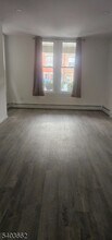 202 Clerk St in Jersey City, NJ - Building Photo - Building Photo