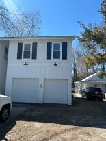 405 Pine Ave in Murrells Inlet, SC - Building Photo