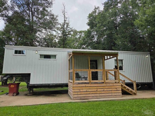 property at 1609 Christmas Tree Rd