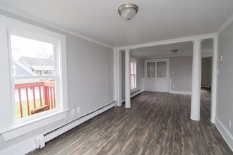 7 Central St in Hudson, MA - Building Photo - Building Photo