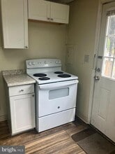 104 Market Pl in Glassboro, NJ - Building Photo - Building Photo