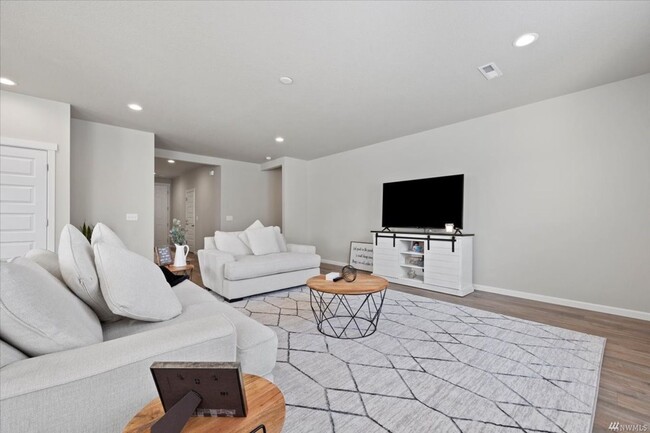 property at 4729 W Owl St