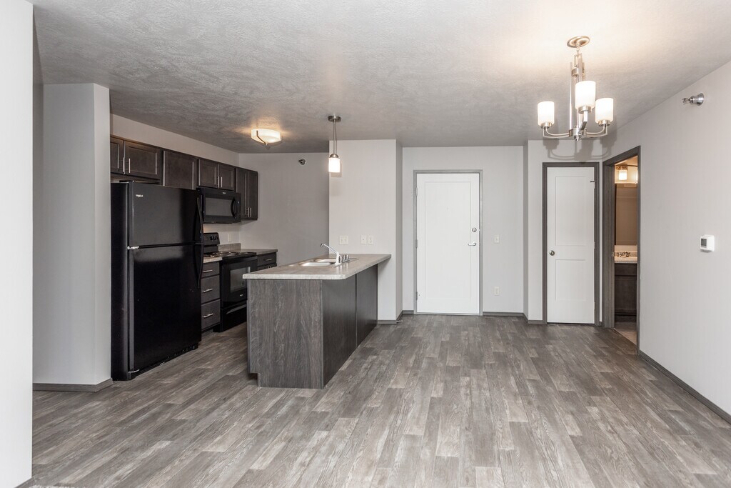 Whisper Ridge Commons Apartments in Sioux Falls, SD