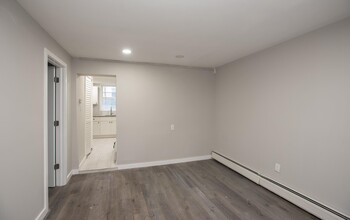 23 Westervelt Pl in Jersey City, NJ - Building Photo - Building Photo