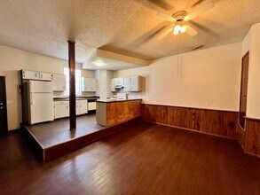 920 N Leverett Ave in Fayetteville, AR - Building Photo - Building Photo