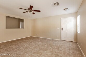 22542 W Cocopah St in Buckeye, AZ - Foto de edificio - Building Photo