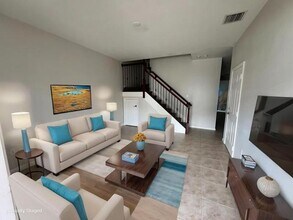 5122 NW 30th Ln in Fort Lauderdale, FL - Building Photo - Building Photo