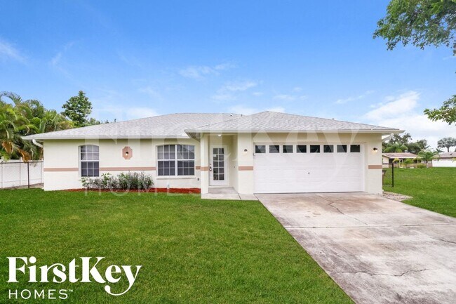 property at 1302 SW 35th St