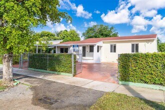 701 Tamiami Canal Rd in Miami, FL - Building Photo - Building Photo