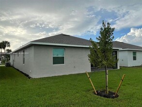 9156 Leatherwood Loop in Lehigh Acres, FL - Building Photo - Building Photo