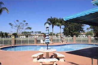 2701 SE 12th Rd in Homestead, FL - Building Photo - Building Photo