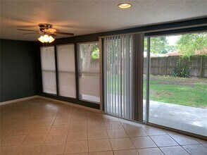 3370 Springmill Cir in Sarasota, FL - Building Photo - Building Photo