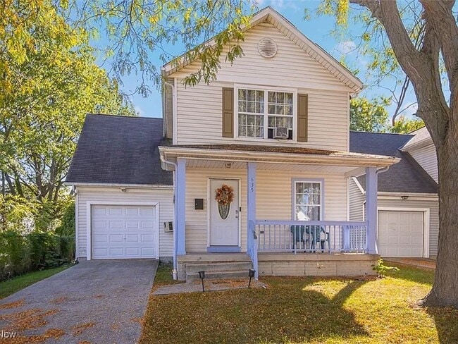 property at 635 E 125th St