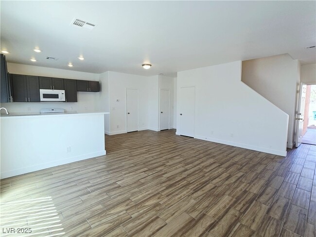 property at 1928 Salvation St