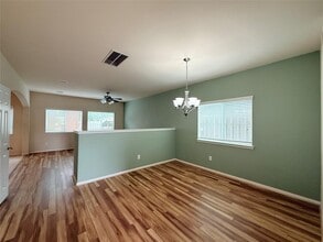 7506 Pavilion Dr in Houston, TX - Building Photo - Building Photo