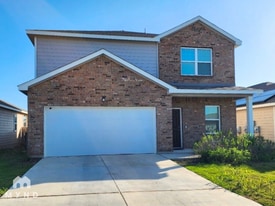 14332 Gila Crossing in San Antonio, TX - Building Photo