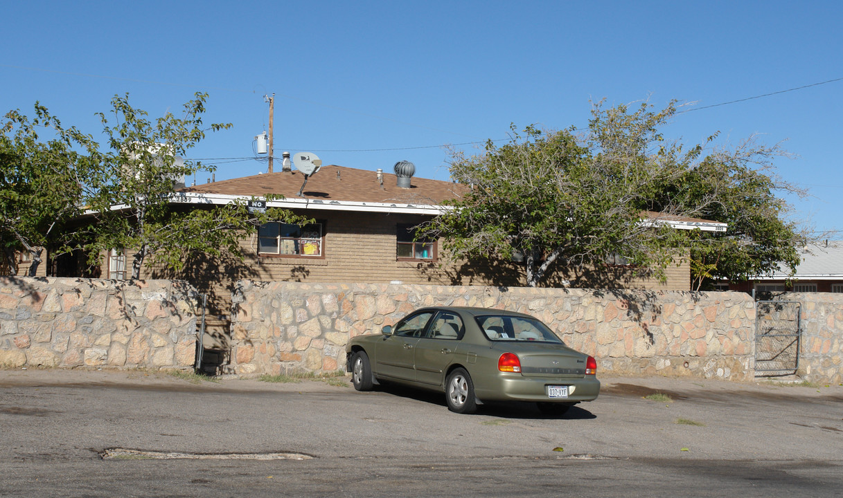 3809 Harrison Ave in El Paso, TX - Building Photo