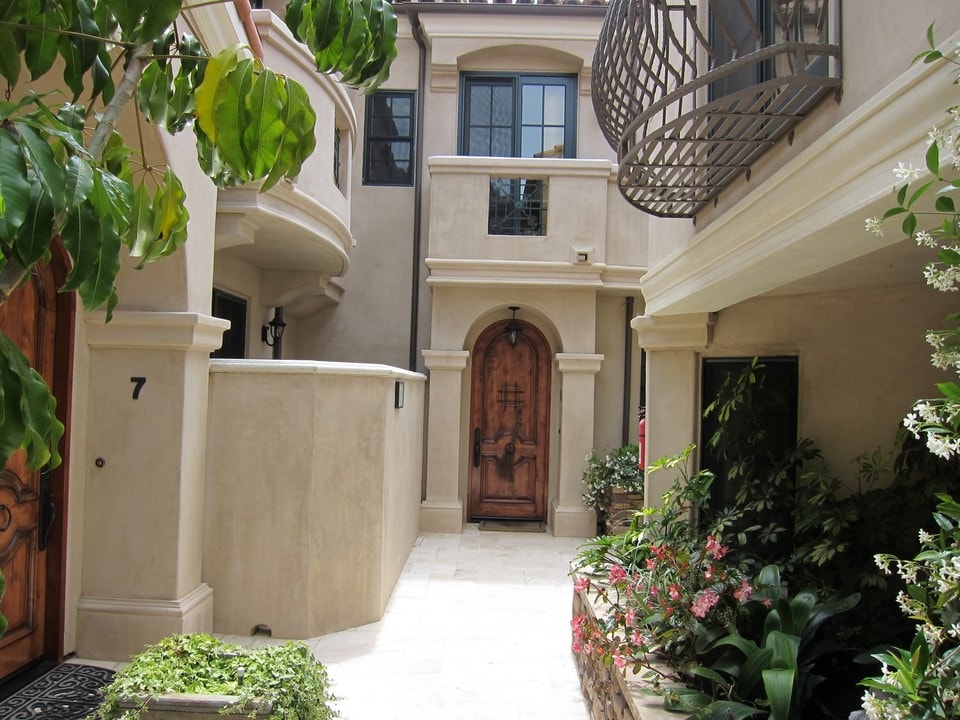 11353 Ovada Pl in Los Angeles, CA - Building Photo