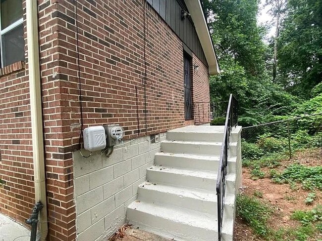 2139 Trailwood Rd in Decatur, GA - Building Photo - Building Photo