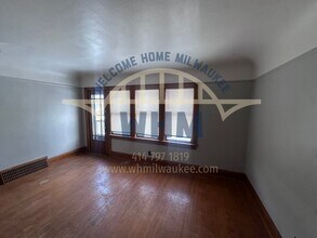 3019 N 61st St in Milwaukee, WI - Building Photo - Building Photo