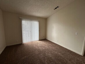 632 Cedar Ave in Atwater, CA - Building Photo - Building Photo