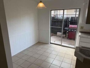 3409 Dolphin Dr in Austin, TX - Building Photo - Building Photo