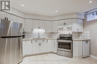 50 Florence Ave in Toronto, ON - Building Photo - Building Photo