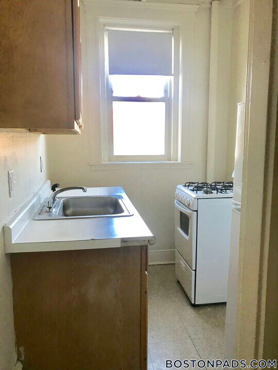 1179 Boylston St in Boston, MA - Building Photo