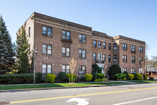 222 7th St Apartments