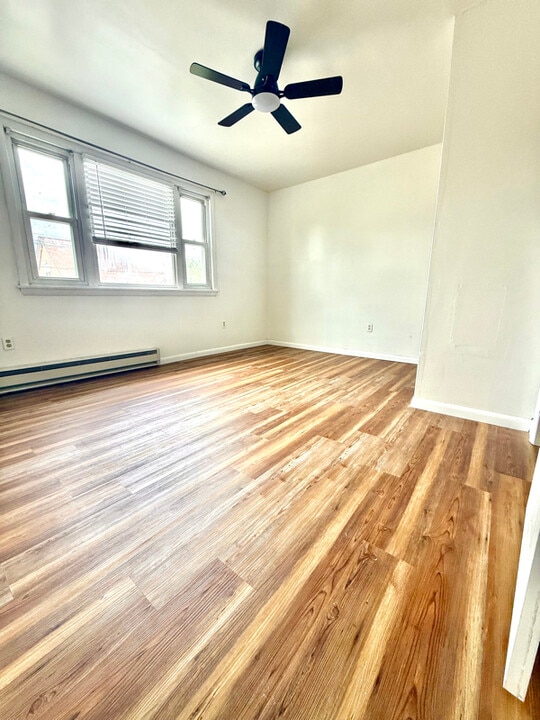 147 Orange St in Bloomfield, NJ - Foto de edificio