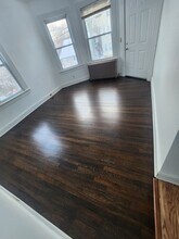 362 Hillside Ave in Naugatuck, CT - Building Photo - Building Photo