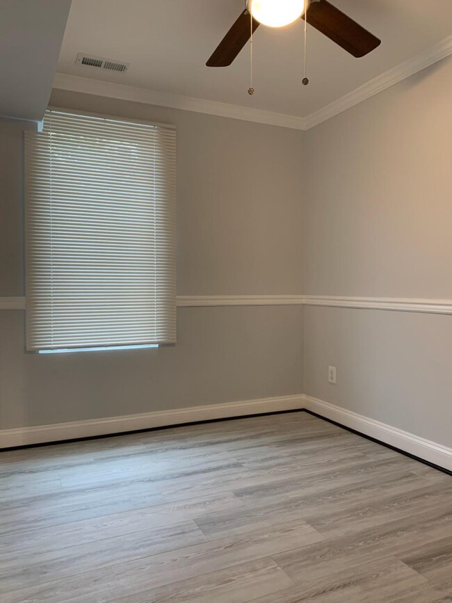 property at 4115 Fairhaven Ave