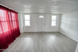 1012 Clearview St in Scranton, PA - Building Photo - Building Photo