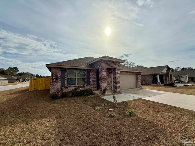 6327 Burrow Ln in Bellview, FL - Building Photo - Building Photo