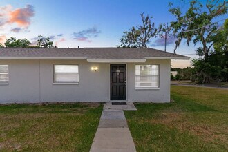 13921 19th St in Dade City, FL - Building Photo - Building Photo