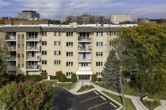 Pearson House in Des Plaines, IL - Building Photo - Building Photo