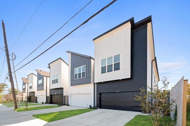 3542 Amos St in Houston, TX - Foto de edificio - Building Photo