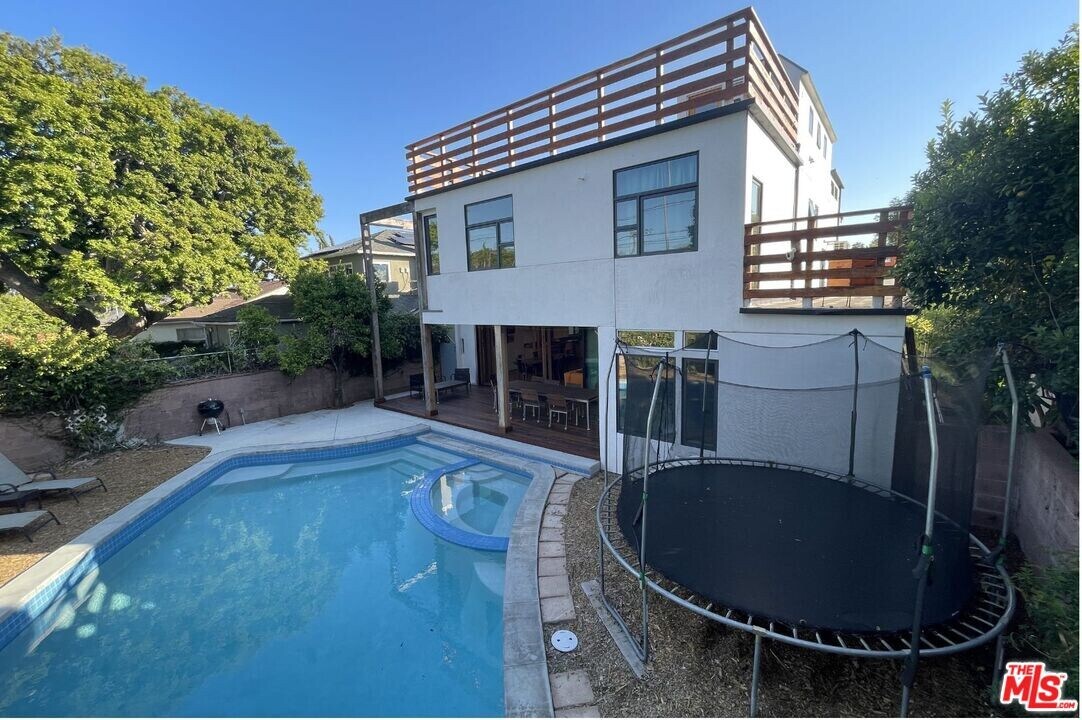 3121 Frederick St in Santa Monica, CA - Building Photo